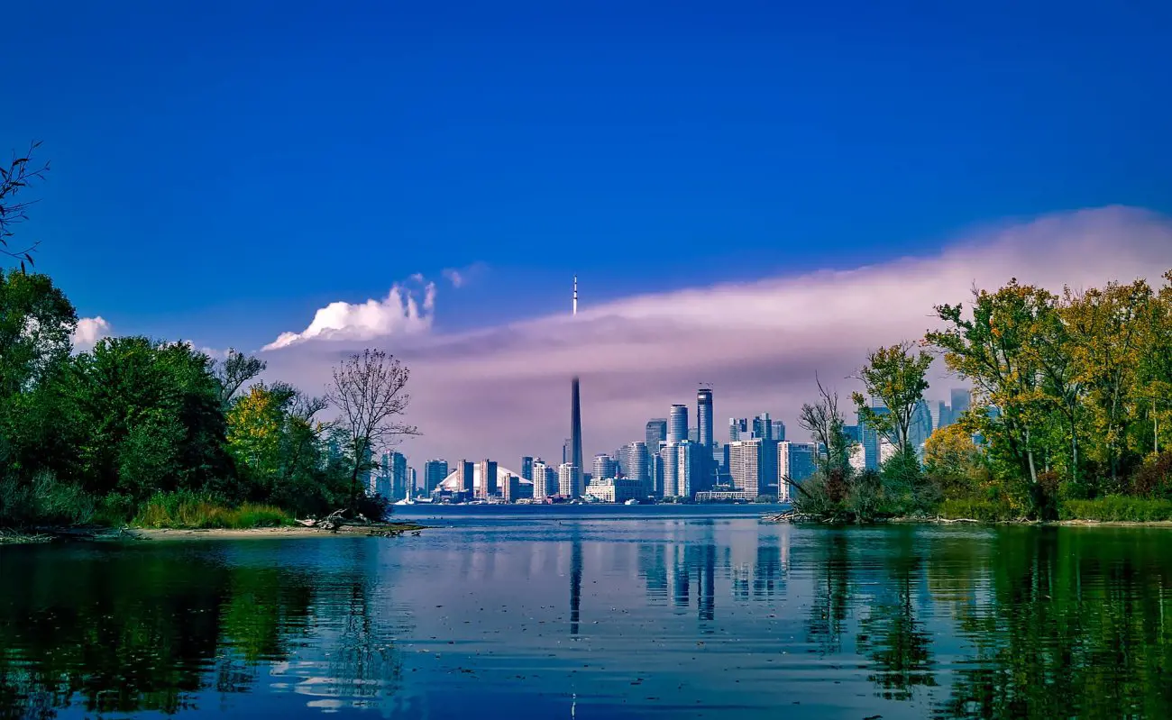 toronto-1812178_1920-scaled